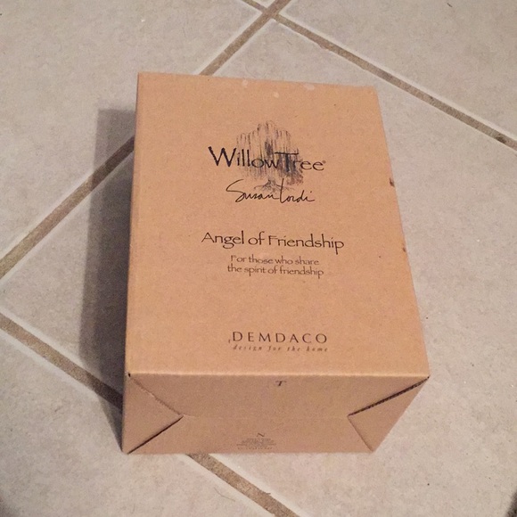 BNIB Willow Tree Angel of Friendship - Picture 2 of 5